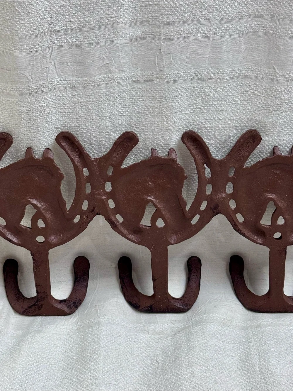 Cast Iron Horses Horseshoes Wall Hook Rack Key Towel Coat Hanger Rustic Brown